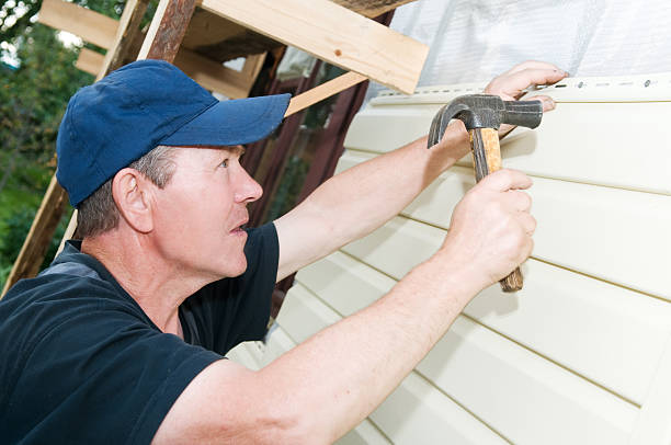 Storm Damage Siding Repair in Bell, CA